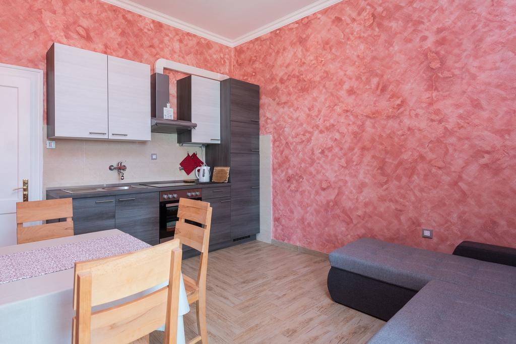 Holiday Home Luna Orebić Buitenkant foto